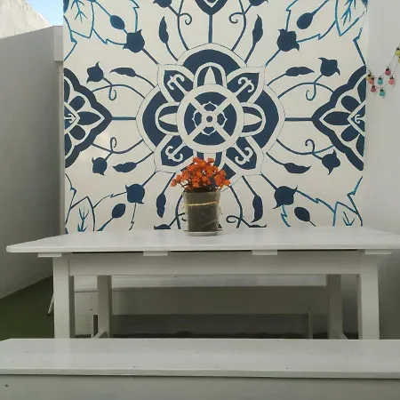 3hb Ξενοδοχείο